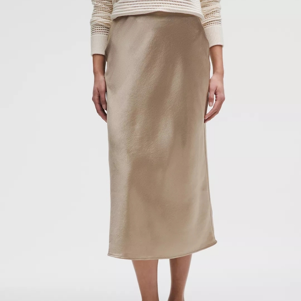 lululemon athletica Beige Satin Midi Skirt